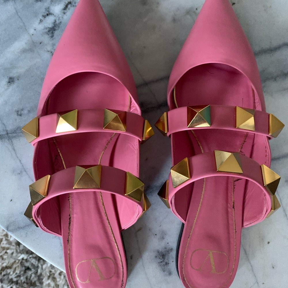 🌸Roman Stud pointed toe Mules 39.5🌸